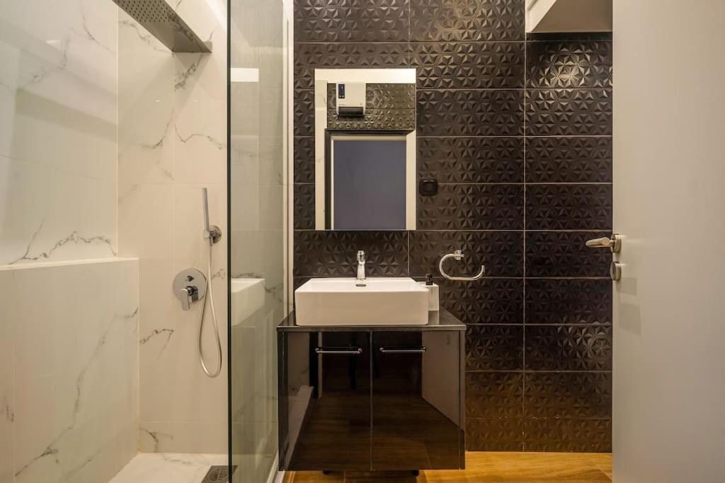 Super Stylish Apartments In The Heart Of Athens! Exterior foto